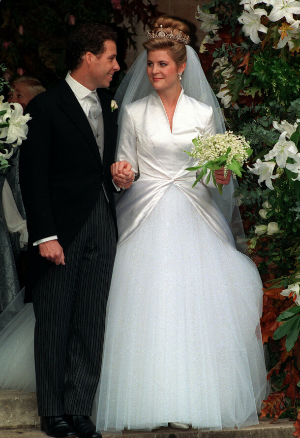 <strong>PÅ BRYLLUPSDAGEN:</strong> David og Serena Armstrong-Jones som mann og kone etter vielsen den 8. oktober 1993, Foto: NTB scanpix <strong>PÅ BRYLLUPSDAGEN:</strong> David og Serena Armstrong-Jones som mann og kone etter vielsen den 8. oktober 1993, Foto: NTB scanpix
