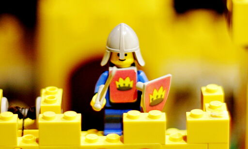 image: Legofigurens far er død
