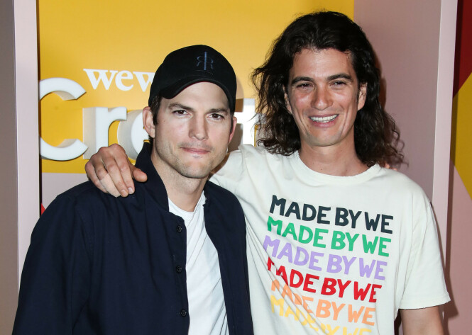 MEKTIG OMGANGSKRETS: Adam Neumann hadde både milliardærer og superstjerner i sin omgangskrets. Her sammen med skuespiller Ashton Kutcher under et WeWork-arrangement i Los Angeles. Foto: NTB Scanpix MEKTIG OMGANGSKRETS: Adam Neumann hadde både milliardærer og superstjerner i sin omgangskrets. Her sammen med skuespiller Ashton Kutcher under et WeWork-arrangement i Los Angeles. Foto: NTB Scanpix