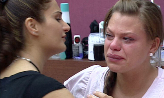 STEMT UT: Jade Goody måtte forlate huset etter kommentarene rettet mot Shilpa Shetty. Her avbildet med skuespiller Monica Bedi, som også deltok det året. Foto: NTB Scanpix STEMT UT: Jade Goody måtte forlate huset etter kommentarene rettet mot Shilpa Shetty. Her avbildet med skuespiller Monica Bedi, som også deltok det året. Foto: NTB Scanpix