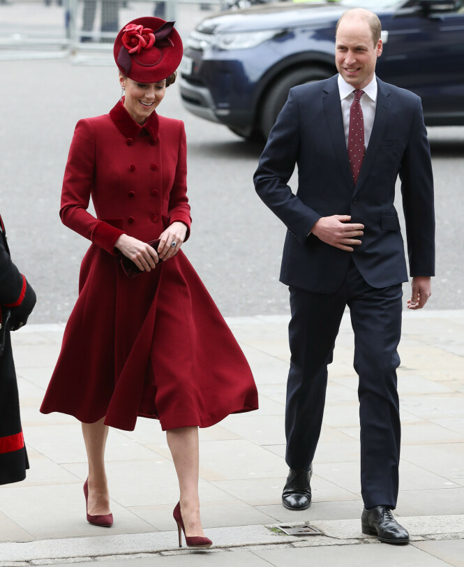 RØDT: Hertuginne Kate og prins William var selvskrevne gjester under arrangementet. Foto: NTB Scanpix RØDT: Hertuginne Kate og prins William var selvskrevne gjester under arrangementet. Foto: NTB Scanpix