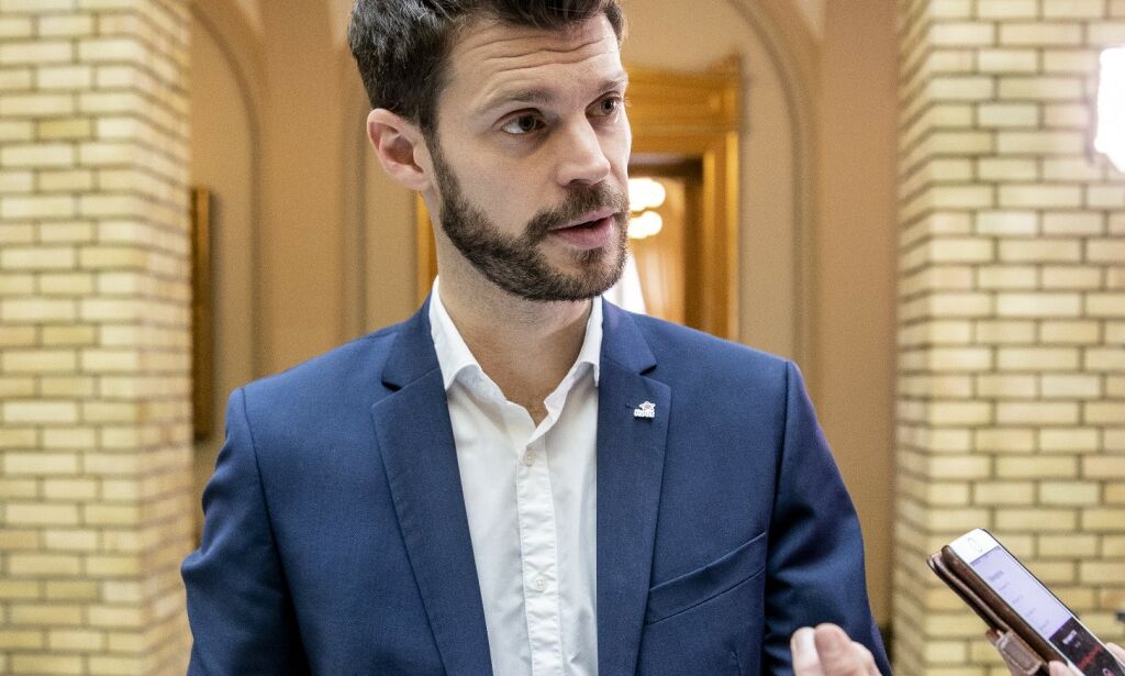 image: - Velter regninga på arbeidstakerne