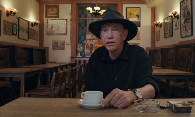 I FYR OG FLAMME: Produsenten bak Joe Exotics reality-serie, Rick Kirkham, som fotfulgte Joe og tigrene over flere år i parken. Opptakene brant senere opp. FOTO: NETFLIX I FYR OG FLAMME: Produsenten bak Joe Exotics reality-serie, Rick Kirkham, som fotfulgte Joe og tigrene over flere år i parken. Opptakene brant senere opp. FOTO: NETFLIX