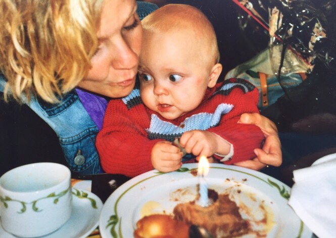 PREMATUR: Oliver ble født tre måneder for tidlig, men var aldri syk som barn - annet enn at han var veldig skjør og liten av vekst. FOTO: Privat PREMATUR: Oliver ble født tre måneder for tidlig, men var aldri syk som barn - annet enn at han var veldig skjør og liten av vekst. FOTO: Privat