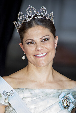 <strong>SIBYLLA:</strong> Prinsesse Sibyllas diadem er formet som fem blomsterkranser, og kom til Sverige i 1905. Foto: NTB Scanpix <strong>SIBYLLA:</strong> Prinsesse Sibyllas diadem er formet som fem blomsterkranser, og kom til Sverige i 1905. Foto: NTB Scanpix