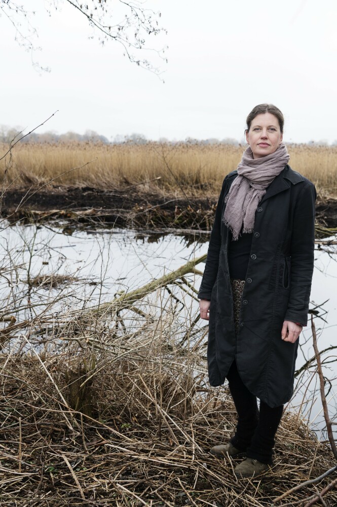– Jeg bare bor i skogen. Og jeg tyr fortsatt til Burger King og Netflix når jeg er stresset, sier Maja Elverkilde (44). FOTO: Privat – Jeg bare bor i skogen. Og jeg tyr fortsatt til Burger King og Netflix når jeg er stresset, sier Maja Elverkilde (44). FOTO: Privat