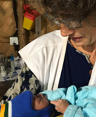 På sitt første oppdrag jobbet Caroline blant annet med en barselklinikk. Foto: Leger uten grenser På sitt første oppdrag jobbet Caroline blant annet med en barselklinikk. Foto: Leger uten grenser