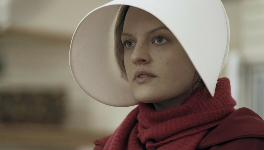 DYSTOPISK: Elisabeth Moss som June Osborne i «The Handmaid's Tale». FOTO: NTB Scanpix DYSTOPISK: Elisabeth Moss som June Osborne i «The Handmaid's Tale». FOTO: NTB Scanpix