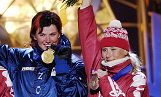DUELLERTE MOT SKARI: Bente Skari vant gullmedaljen på 15 km klassisk i OL i 2002 foran Olga Danilova og Julia Tsjepalova.
Foto: Cornelius Poppe / SCANPIX DUELLERTE MOT SKARI: Bente Skari vant gullmedaljen på 15 km klassisk i OL i 2002 foran Olga Danilova og Julia Tsjepalova.
Foto: Cornelius Poppe / SCANPIX