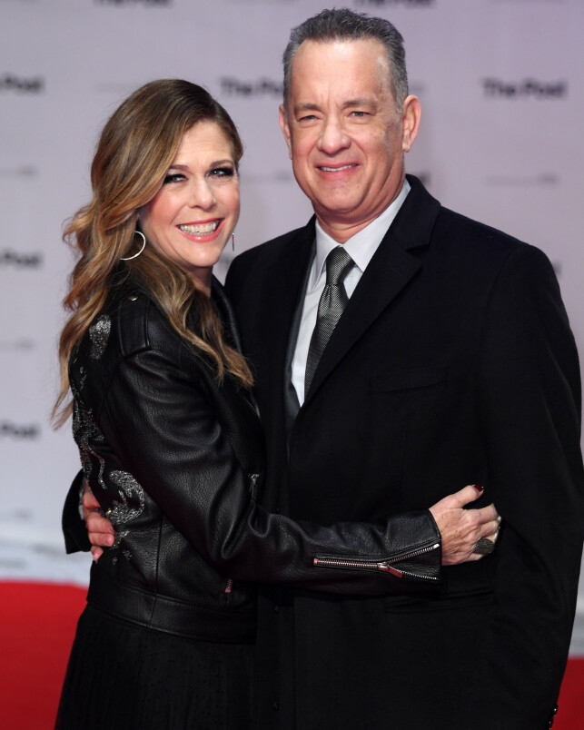EKSTREMT KVALM: Rita Wilson forteller at hun fikk medikamentet klorokin som ga henne ekstreme bivirkninger. Her avbildet med ektemannen Tom Hanks i 2018. Foto: NTB Scanpix EKSTREMT KVALM: Rita Wilson forteller at hun fikk medikamentet klorokin som ga henne ekstreme bivirkninger. Her avbildet med ektemannen Tom Hanks i 2018. Foto: NTB Scanpix