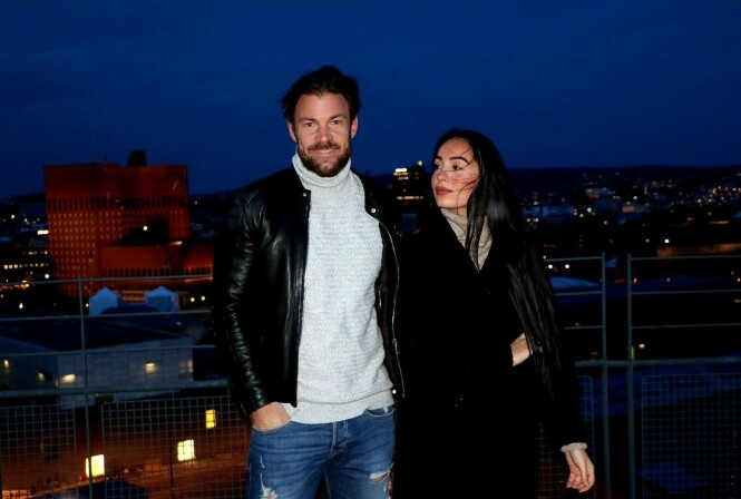 <strong>FORELSKET:</strong> Det var på denne takterassen at Kjell-Ola Kleiven gikk ned på kne. Foto: Privat <strong>FORELSKET:</strong> Det var på denne takterassen at Kjell-Ola Kleiven gikk ned på kne. Foto: Privat