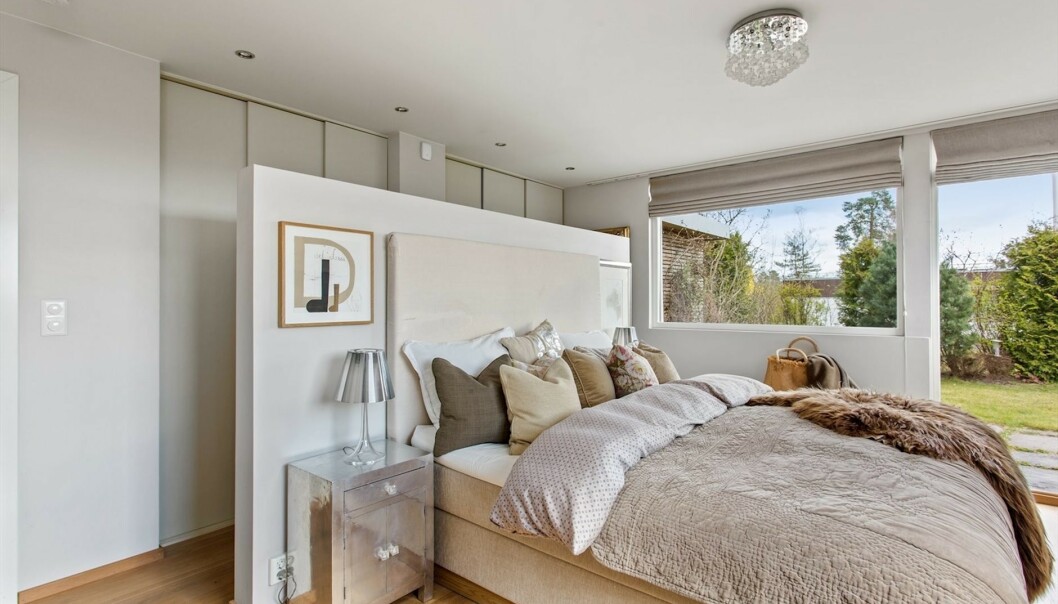 SOVEROM: Huset består av flere soverom. Her er et av dem. Foto: Steffen Rikenberg/ Inviso SOVEROM: Huset består av flere soverom. Her er et av dem. Foto: Steffen Rikenberg/ Inviso