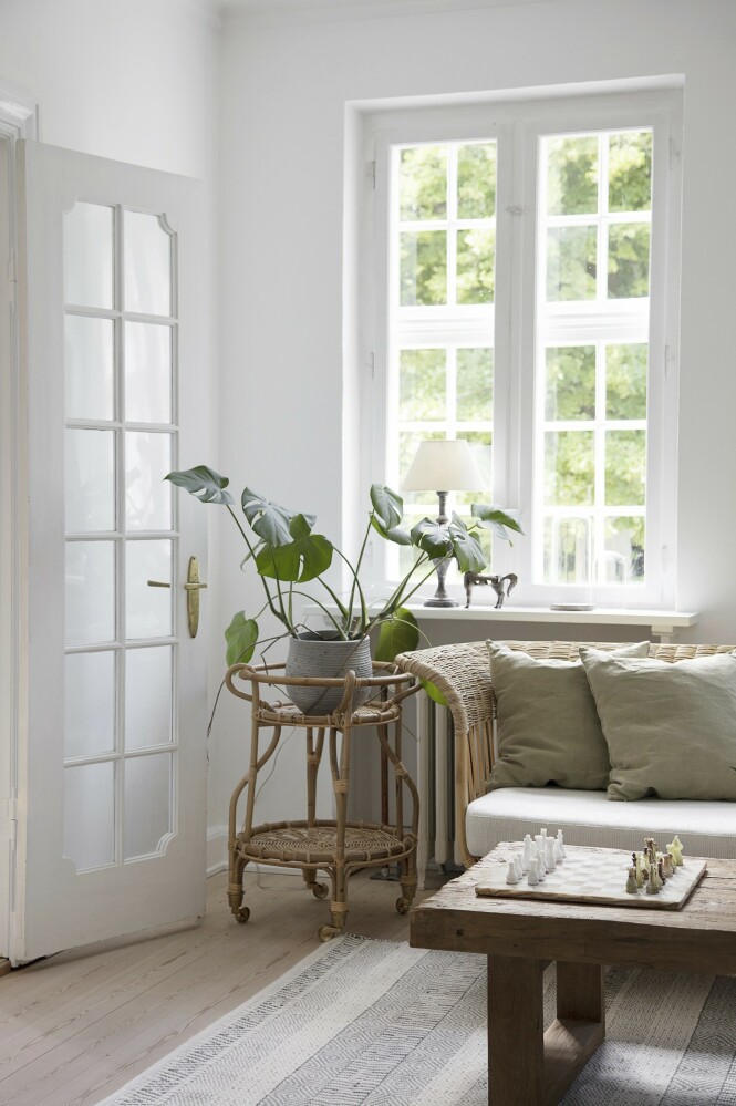 Tips! Naturlige materialer gir en mykhet og varme til et hjem. FOTO: Stine Christiansen Tips! Naturlige materialer gir en mykhet og varme til et hjem. FOTO: Stine Christiansen