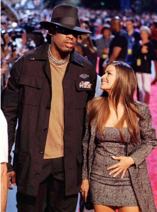 <strong>MINNEVERDIG:</strong> Carmen Electra omtaler ekteskapet med Rodman som minneverdig. Her er paret avbildet under en restaurantåpning i 1998. Foto: NTB Scanpix <strong>MINNEVERDIG:</strong> Carmen Electra omtaler ekteskapet med Rodman som minneverdig. Her er paret avbildet under en restaurantåpning i 1998. Foto: NTB Scanpix