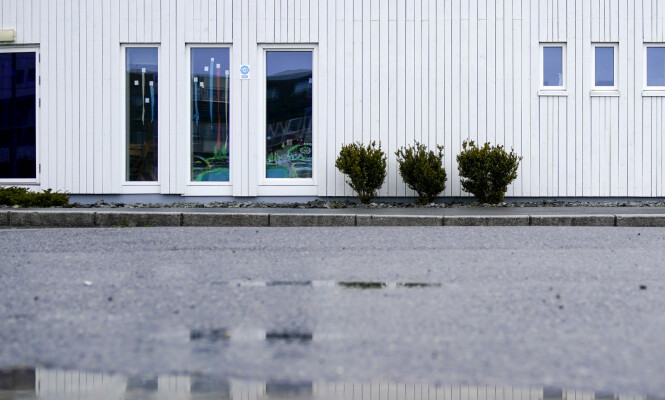 Mellom 50 og 60 i karantene etter utbrudd Mellom 50 og 60 i karantene etter utbrudd