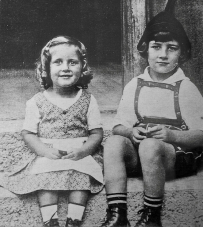 BARNDOM: Alice Stock Frank og storebroren Richard var bare småbarn da de bodde i samme leilighetskompleks som Hitler i München i 1920-årene. FOTO: NTB scanpix BARNDOM: Alice Stock Frank og storebroren Richard var bare småbarn da de bodde i samme leilighetskompleks som Hitler i München i 1920-årene. FOTO: NTB scanpix