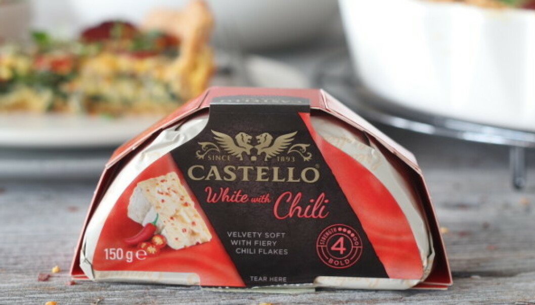CASTELLO WHITE WITH CHILI: En god og kremet ost med chili er perfekt i pai, på burger, ostesmørbrød eller pizzaen. Foto: Trine Sandberg CASTELLO WHITE WITH CHILI: En god og kremet ost med chili er perfekt i pai, på burger, ostesmørbrød eller pizzaen. Foto: Trine Sandberg