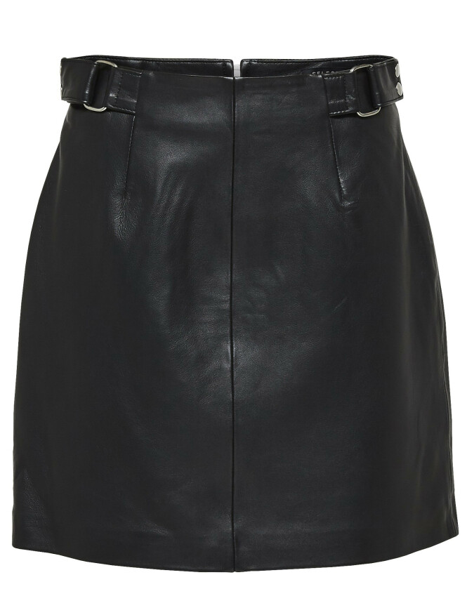 Skinnskjørt (kr 1300, Selected Femme). Skinnskjørt (kr 1300, Selected Femme).