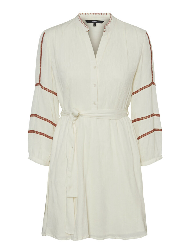 Kjole (kr 500, Vero Moda). Kjole (kr 500, Vero Moda).