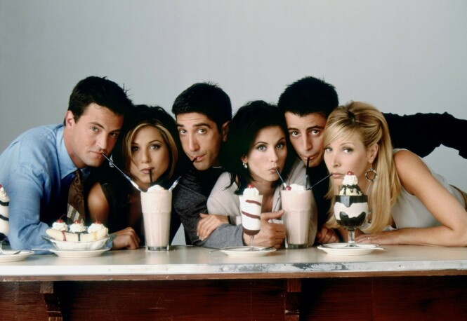 <strong>SAMLET:</strong> «Friends», eller «Venner for livet» som den heter på norsk, ble raskt en av de mest populære TV-seriene i hele verden. . Foto: Warner Bros/ Discovery Networks Norway <strong>SAMLET:</strong> «Friends», eller «Venner for livet» som den heter på norsk, ble raskt en av de mest populære TV-seriene i hele verden. . Foto: Warner Bros/ Discovery Networks Norway