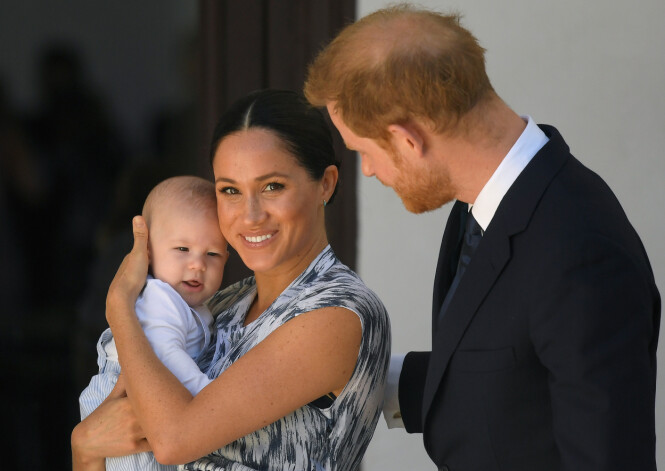 STOR GUTT: Harry og Meghan viste frem lille Archie i september i fjor da familien var i Sør-Afrika. Foto: NTB Scanpix STOR GUTT: Harry og Meghan viste frem lille Archie i september i fjor da familien var i Sør-Afrika. Foto: NTB Scanpix