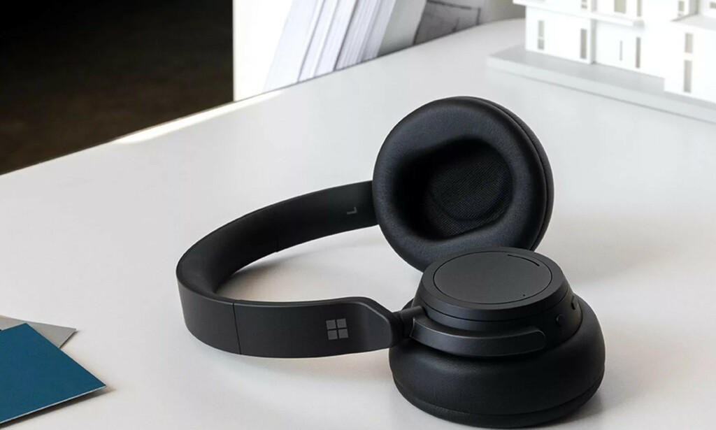 Surface Headphones 2 kommer i svart farge. Foto: Microsoft Surface Headphones 2 kommer i svart farge. Foto: Microsoft