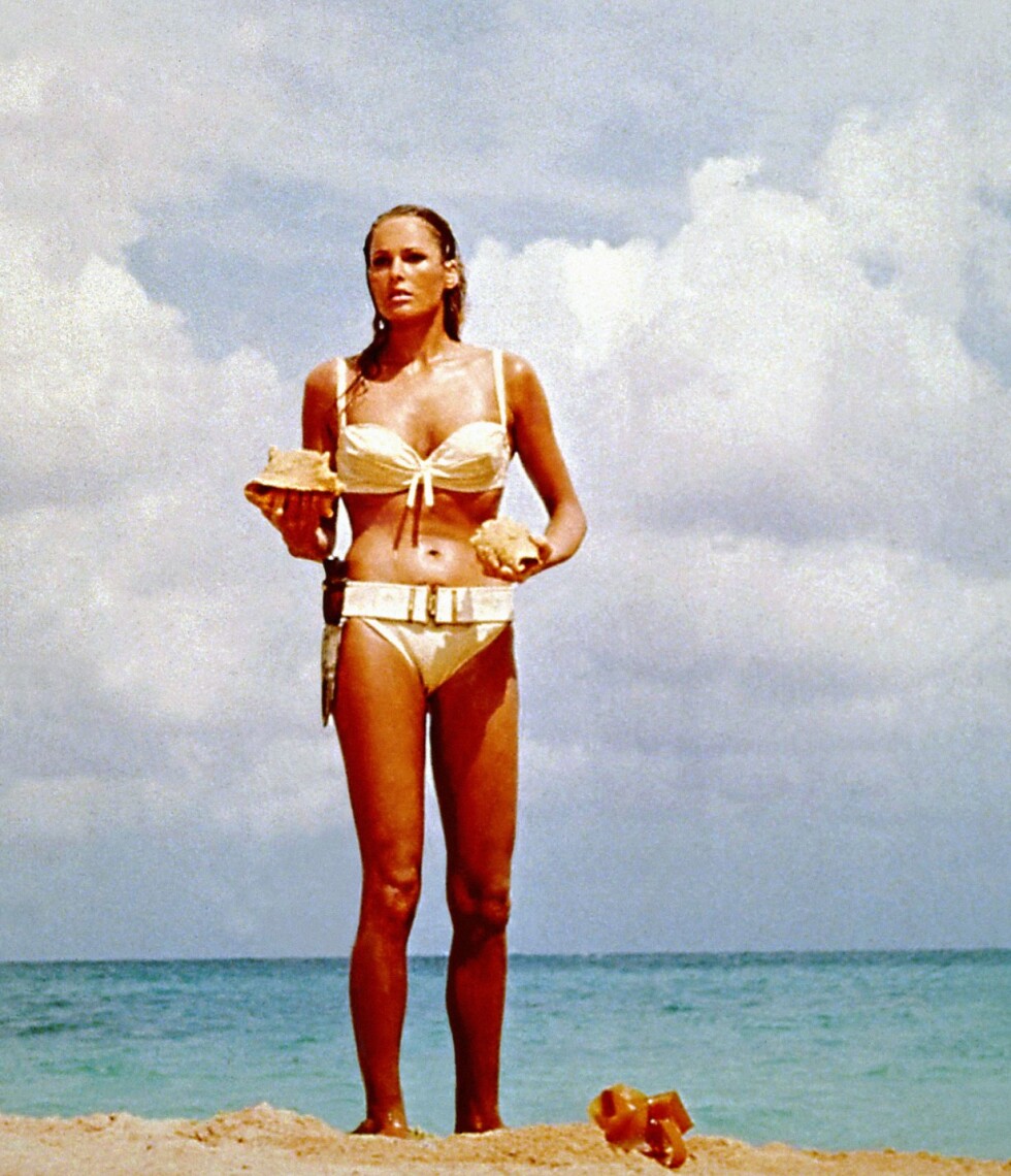 UFORGLEMMELIG: Ursula Andress spilte Honey Rider i James Bond-filmen Dr. No. Foto: Moviestore REX NTB Scanpix UFORGLEMMELIG: Ursula Andress spilte Honey Rider i James Bond-filmen Dr. No. Foto: Moviestore REX NTB Scanpix