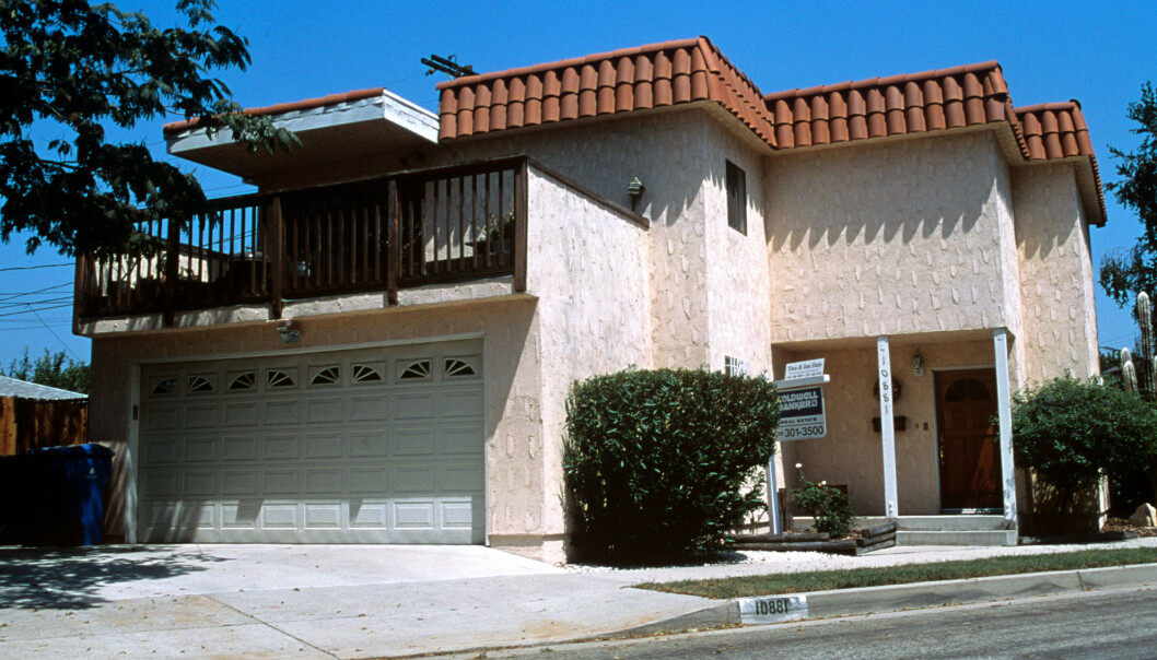 PÅ BESØK: Det var i dette huset vest i Los Angeles, at Dorothy Stratten og Paul Snider bodde sammen da de kom til filmbyen. FOTO: NTB Scanpix PÅ BESØK: Det var i dette huset vest i Los Angeles, at Dorothy Stratten og Paul Snider bodde sammen da de kom til filmbyen. FOTO: NTB Scanpix