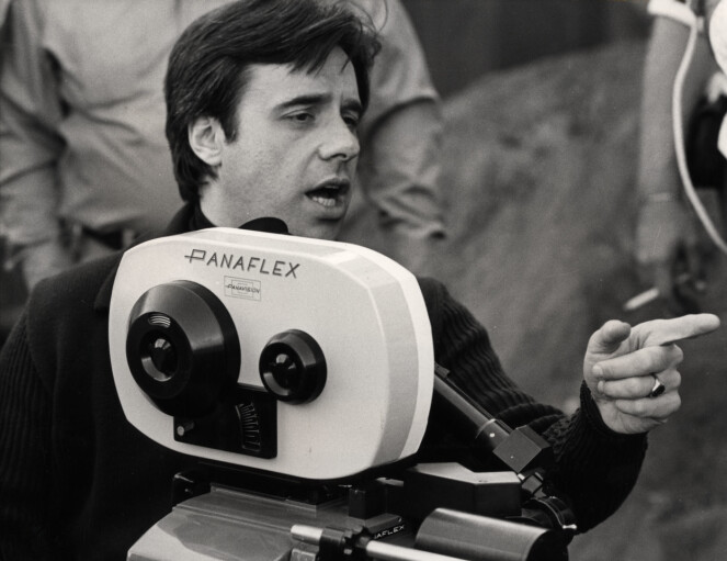 STJERNEREGISSØR: Peter Bogdanovich hadde jobbet med alt fra Hitchcock til Ryan o'Neill og Barbara Streisand. Nå la han sin elsk på Dorothy Stratten, både profesjonelt og privat. FOTO: NTB Scanpix. STJERNEREGISSØR: Peter Bogdanovich hadde jobbet med alt fra Hitchcock til Ryan o'Neill og Barbara Streisand. Nå la han sin elsk på Dorothy Stratten, både profesjonelt og privat. FOTO: NTB Scanpix.