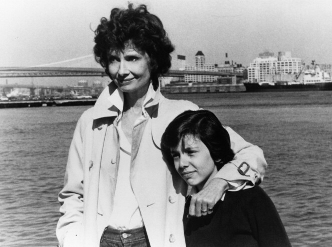 STJERNESPEKKET: Dorothys første storfilm var sammen med Audrey Hepburn i «They All Laughed», regissert av Peter Bogdanovich i 1981. FOTO: NTB Scanpix STJERNESPEKKET: Dorothys første storfilm var sammen med Audrey Hepburn i «They All Laughed», regissert av Peter Bogdanovich i 1981. FOTO: NTB Scanpix