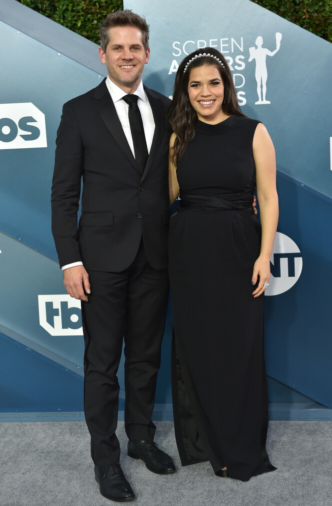 <strong>FANT TONEN PÅ UNIVERSITETET:</strong> America Ferrera og ektemannen Ryan Piers Williams møttes for første gang da de begge studerte. Her avbildet tidligere i år. Foto: NTB Scanpix <strong>FANT TONEN PÅ UNIVERSITETET:</strong> America Ferrera og ektemannen Ryan Piers Williams møttes for første gang da de begge studerte. Her avbildet tidligere i år. Foto: NTB Scanpix