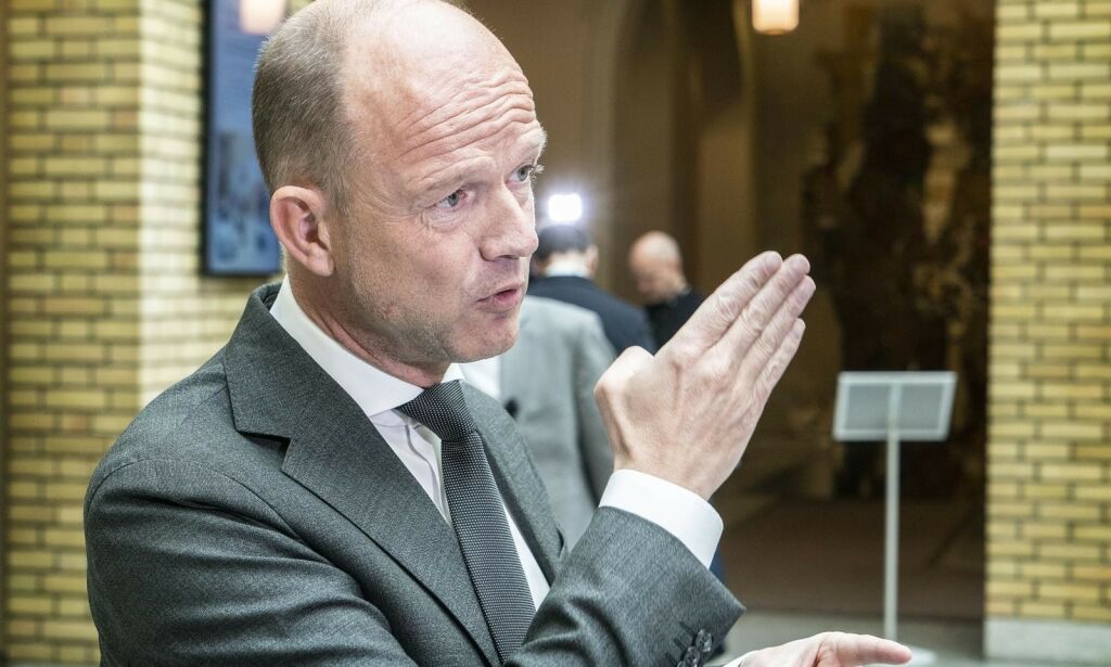 image: - Kommer ikke til å gå over
