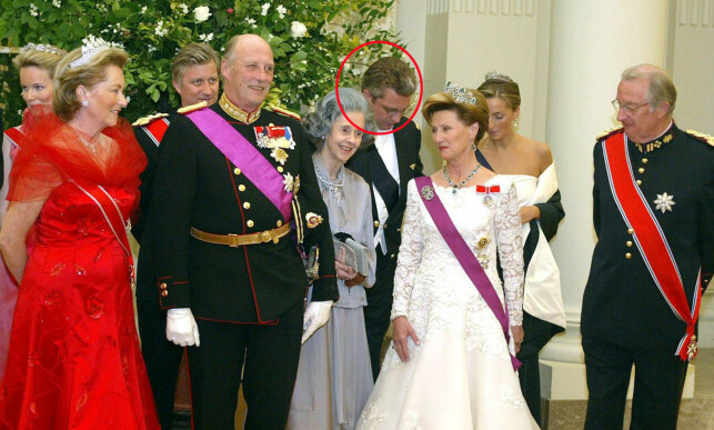 SKANDALEPRINS: Prins Laurent av Belgia har stadig fått negativ omtale. Her er han sammen med blant andre kong Harald og dronning Sonja under deres besøk i Belgia i 2003. Foto: NTB scanpix SKANDALEPRINS: Prins Laurent av Belgia har stadig fått negativ omtale. Her er han sammen med blant andre kong Harald og dronning Sonja under deres besøk i Belgia i 2003. Foto: NTB scanpix