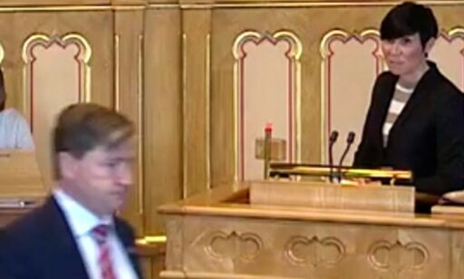 image: Siv: - Han burde blitt stående