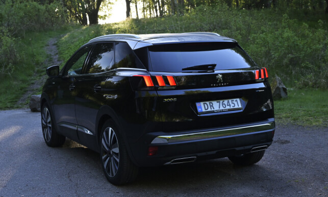 SPORTY: 3008 er et friskt design-pust i SUV-verdenen. GT har blant annet 19-tommere som standardutstyr. Foto: Rune M. Nesheim SPORTY: 3008 er et friskt design-pust i SUV-verdenen. GT har blant annet 19-tommere som standardutstyr. Foto: Rune M. Nesheim