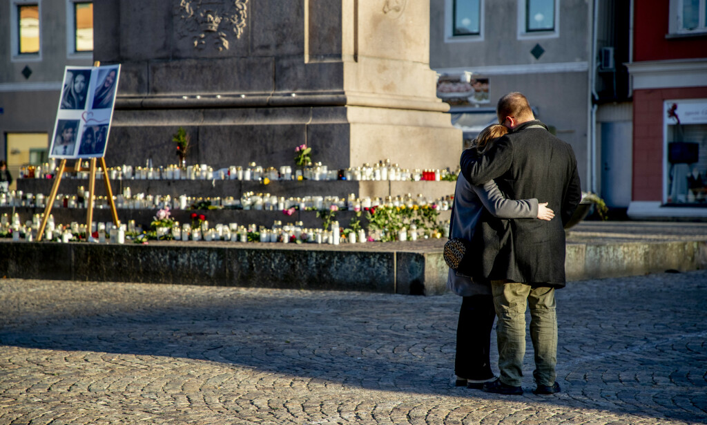 MINNESEREMONI: 30. november ble det holdt en minneseremoni på Kungstorget i Uddevalla for Wilma. Foto: Adam Ihse/TT / NTB scanpix MINNESEREMONI: 30. november ble det holdt en minneseremoni på Kungstorget i Uddevalla for Wilma. Foto: Adam Ihse/TT / NTB scanpix