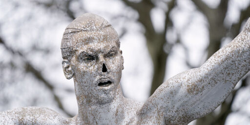 image: Zlatan-statuen flyttes etter bråket