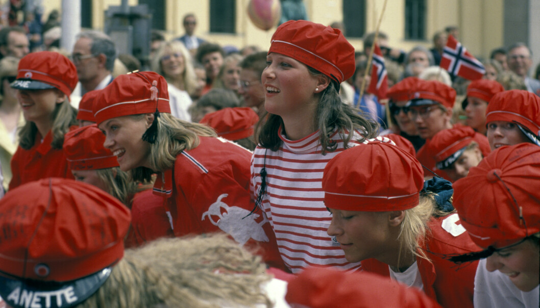 <strong>RUSS:</strong> Helt siden 1905 har russen vært en del av toget. i 1990 var prinsesse Märtha Louise også med. Foto: NTB Scanpix <strong>RUSS:</strong> Helt siden 1905 har russen vært en del av toget. i 1990 var prinsesse Märtha Louise også med. Foto: NTB Scanpix