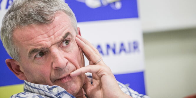 image: Raser mot coronaregler: - En vits