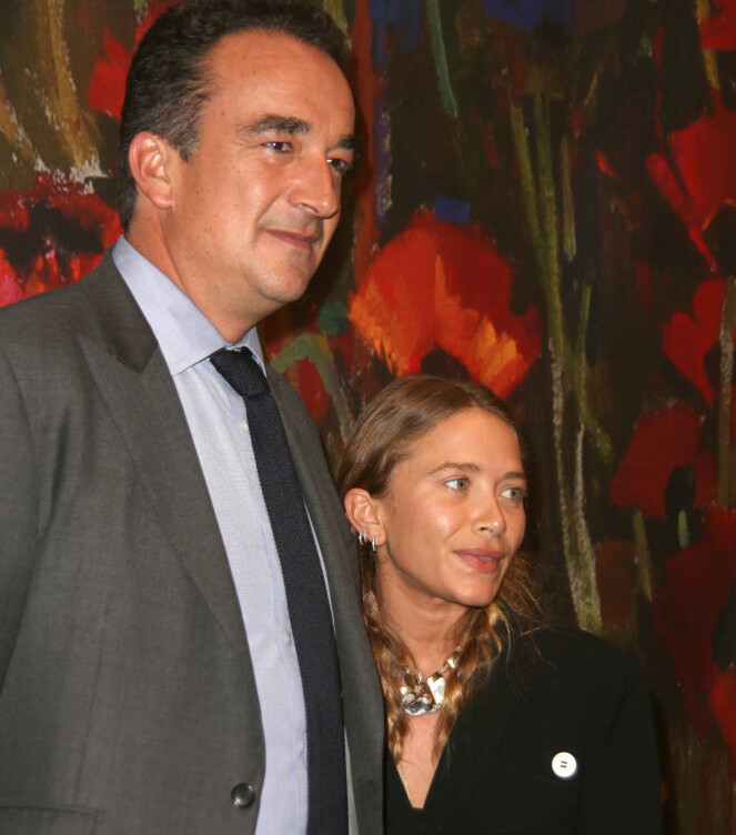 LYKKELIGERE DAGER: Mary-Kate Olsen og Olivier Sarkozy giftet seg i 2017, men går nå hver til sitt, etter sju års ekteskap. FOTO: NTB Scanpix LYKKELIGERE DAGER: Mary-Kate Olsen og Olivier Sarkozy giftet seg i 2017, men går nå hver til sitt, etter sju års ekteskap. FOTO: NTB Scanpix