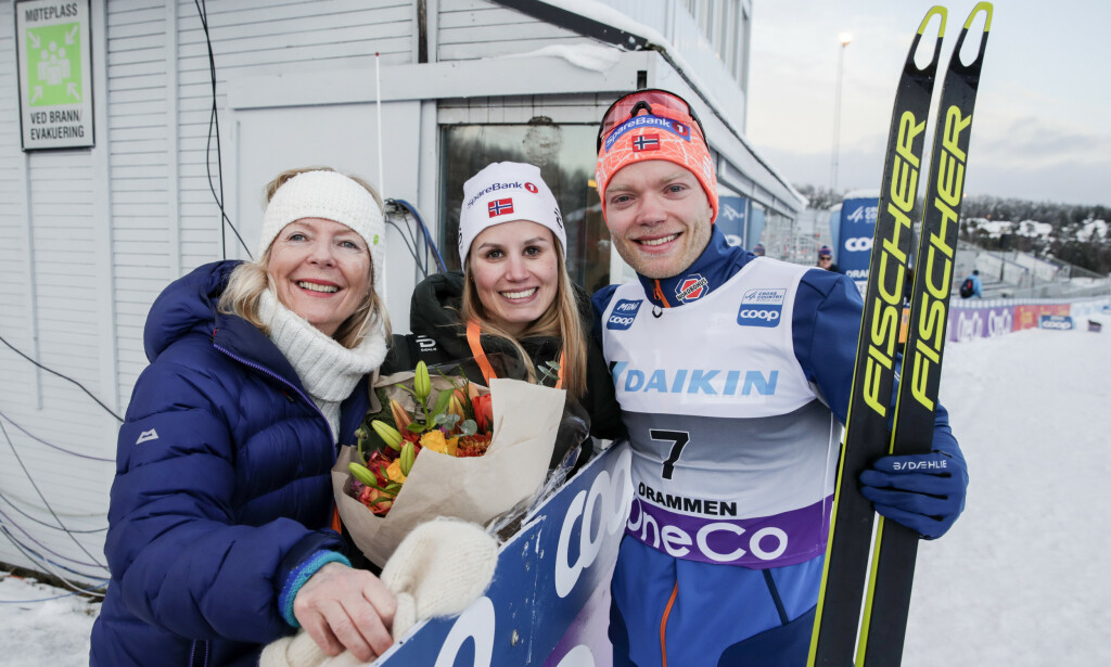 TAKKER FOR STØTTEN: Mamma Kari, kjæresten Cecilie gratulerte Eirik Brandsdal med pallplassen i karrierens siste skirenn. Foto: Vidar Ruud / NTB scanpix TAKKER FOR STØTTEN: Mamma Kari, kjæresten Cecilie gratulerte Eirik Brandsdal med pallplassen i karrierens siste skirenn. Foto: Vidar Ruud / NTB scanpix