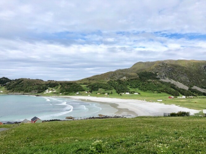 Refviksanden: Palmeøyer er ikke alene om å ha kritthvite sandstrender. Foto: Torild Moland/Magasinet Reiselyst Refviksanden: Palmeøyer er ikke alene om å ha kritthvite sandstrender. Foto: Torild Moland/Magasinet Reiselyst