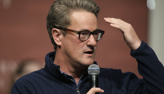 MSNBC-anker Joe Scarborough har bedt presidenten om å slutte med de grunnløse anklagene. Arkivfoto: Steven Senne / AP / NTB scanpix MSNBC-anker Joe Scarborough har bedt presidenten om å slutte med de grunnløse anklagene. Arkivfoto: Steven Senne / AP / NTB scanpix