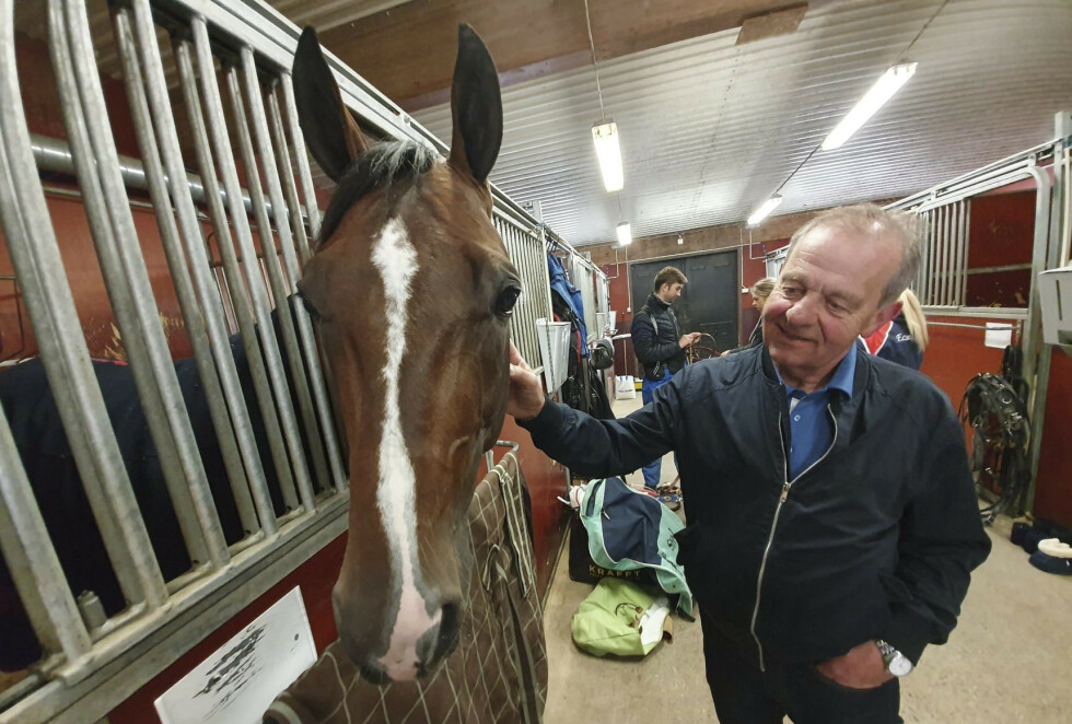 DRØMMEN BLIR VIRKELIGHET: Endelig skal Jomar Blekkan få æren av å kjøre Looking Superb, Norges beste hest i verdens største sprintløp. Nå forteller han sine hemmeligheter i eksklusivt intervju.Foto: NTB Scanpix DRØMMEN BLIR VIRKELIGHET: Endelig skal Jomar Blekkan få æren av å kjøre Looking Superb, Norges beste hest i verdens største sprintløp. Nå forteller han sine hemmeligheter i eksklusivt intervju.Foto: NTB Scanpix