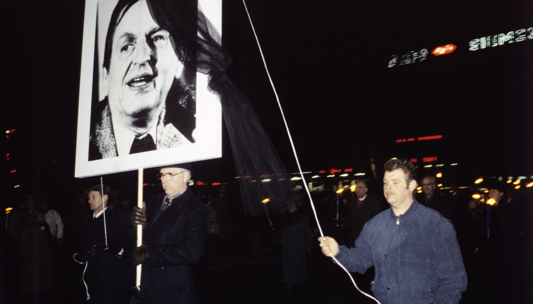 MINNEHØYTID I OSLO: I Oslo gikk folk i fakkeltog for å minnes Olof Palme etter drapet. Foto: Inge Gjellesvik/NTB Scanpix MINNEHØYTID I OSLO: I Oslo gikk folk i fakkeltog for å minnes Olof Palme etter drapet. Foto: Inge Gjellesvik/NTB Scanpix