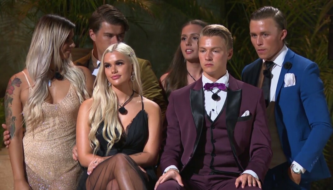 - IKKE EN KRONE: Ida Johansen Aaserud og Axel Nicolai Kleivane tapte finalen, fordi de fikk for få deltakerne bak seg. De fikk heller ikke tilgang på pengepotten. Foto: TV3 - IKKE EN KRONE: Ida Johansen Aaserud og Axel Nicolai Kleivane tapte finalen, fordi de fikk for få deltakerne bak seg. De fikk heller ikke tilgang på pengepotten. Foto: TV3