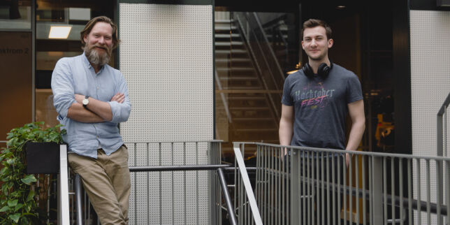 image: Leo (22) og Svale (43) til Netlife