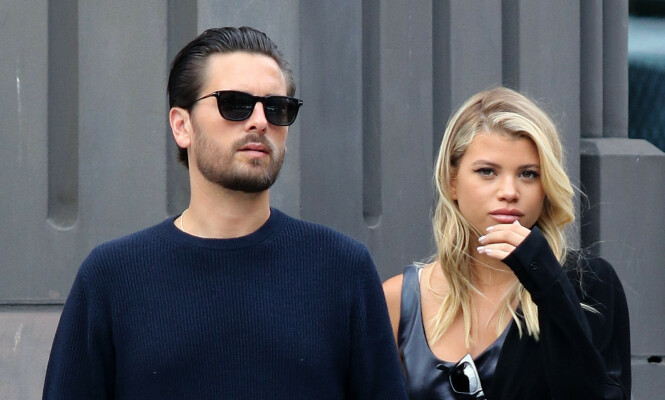 Sofia Richie and Scott Disick are all smiles while holding hands and doing some shopping around Manhattan's Soho area.
Pictured: Sofia Richie and Scott Disick
Ref: SPL5114193 080919 NON-EXCLUSIVE
Picture by: Joker / SplashNews.com
Splash News and Pictures
Los Angeles: 310-821-2666
New York: 212-619-2666
London: 0207 644 7656
Milan: +39 02 56567623
photodesk@splashnews.com
World Rights, Sofia Richie and Scott Disick are all smiles while holding hands and doing some shopping around Manhattan's Soho area.
Pictured: Sofia Richie and Scott Disick
Ref: SPL5114193 080919 NON-EXCLUSIVE
Picture by: Joker / SplashNews.com
Splash News and Pictures
Los Angeles: 310-821-2666
New York: 212-619-2666
London: 0207 644 7656
Milan: +39 02 56567623
photodesk@splashnews.com
World Rights,