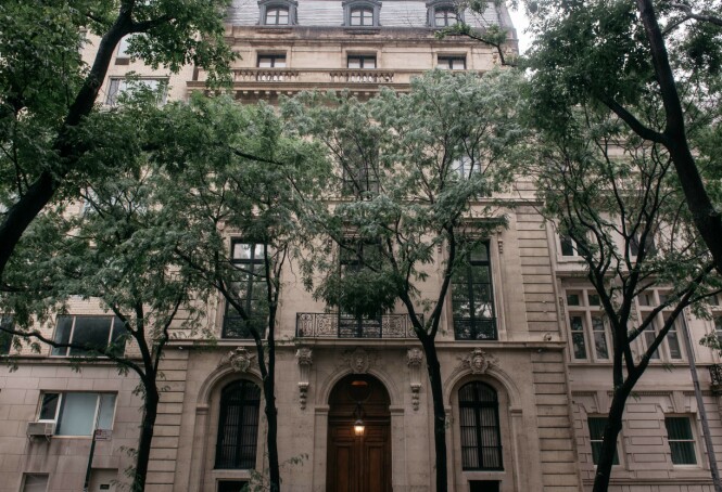GIGANTISK: Jeffrey Epstein eide enorme boliger i Florida, New Mexico og New York. Her omgikk han presidenter, prinser og andre berømte og mektige mennesker. Foto: NTB Scanpix GIGANTISK: Jeffrey Epstein eide enorme boliger i Florida, New Mexico og New York. Her omgikk han presidenter, prinser og andre berømte og mektige mennesker. Foto: NTB Scanpix
