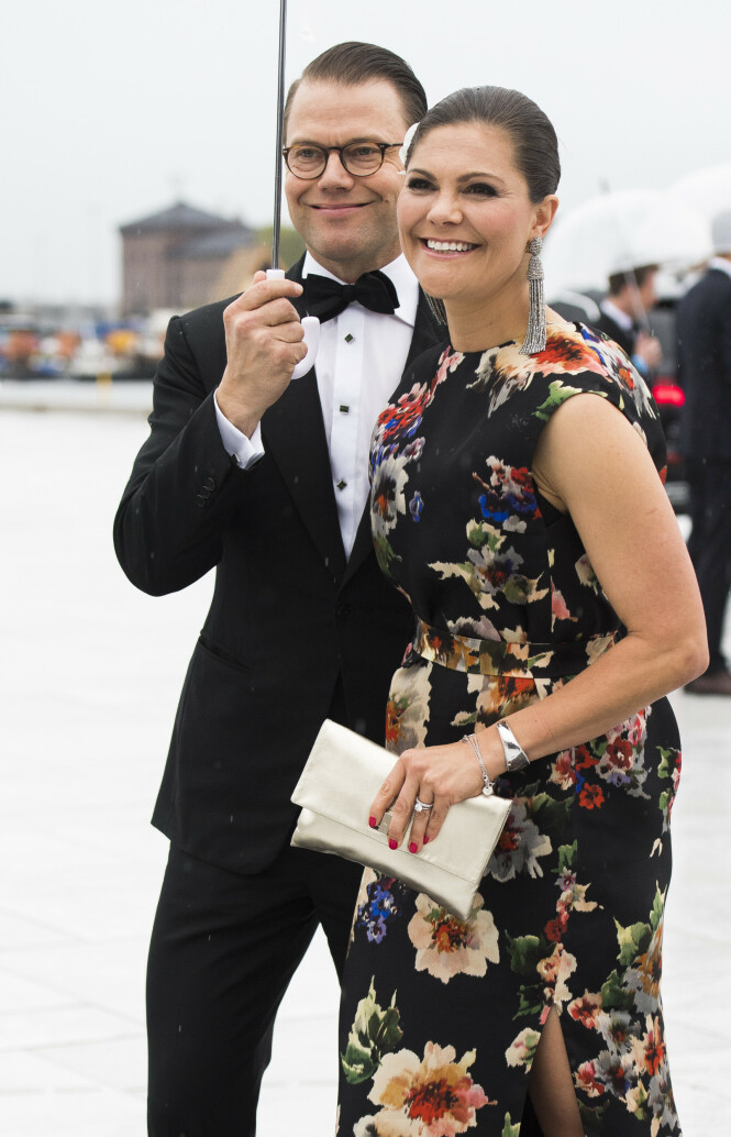 GODE VENNER: Sofia Schörling Högberg er nær venn av kronprinsesse Victoria og prins Daniel. Foto: NTB Scanpix GODE VENNER: Sofia Schörling Högberg er nær venn av kronprinsesse Victoria og prins Daniel. Foto: NTB Scanpix